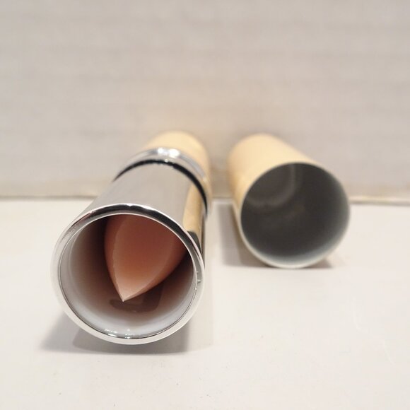 GALE HAYMAN BEVERLY HILLS Lip Lift VR54 - Picture 4 of 4